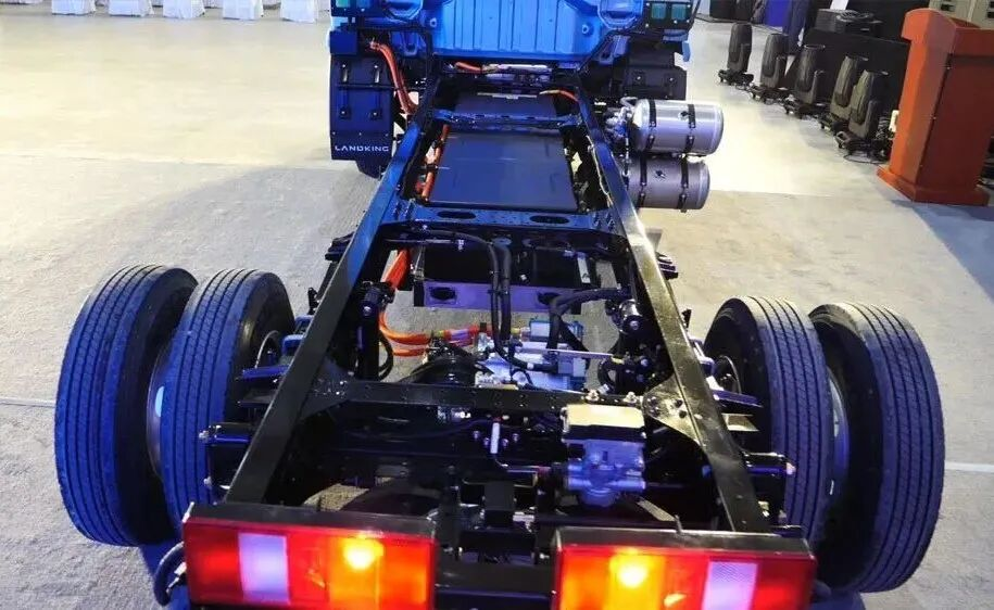 1758531388319930.png 图片17.png