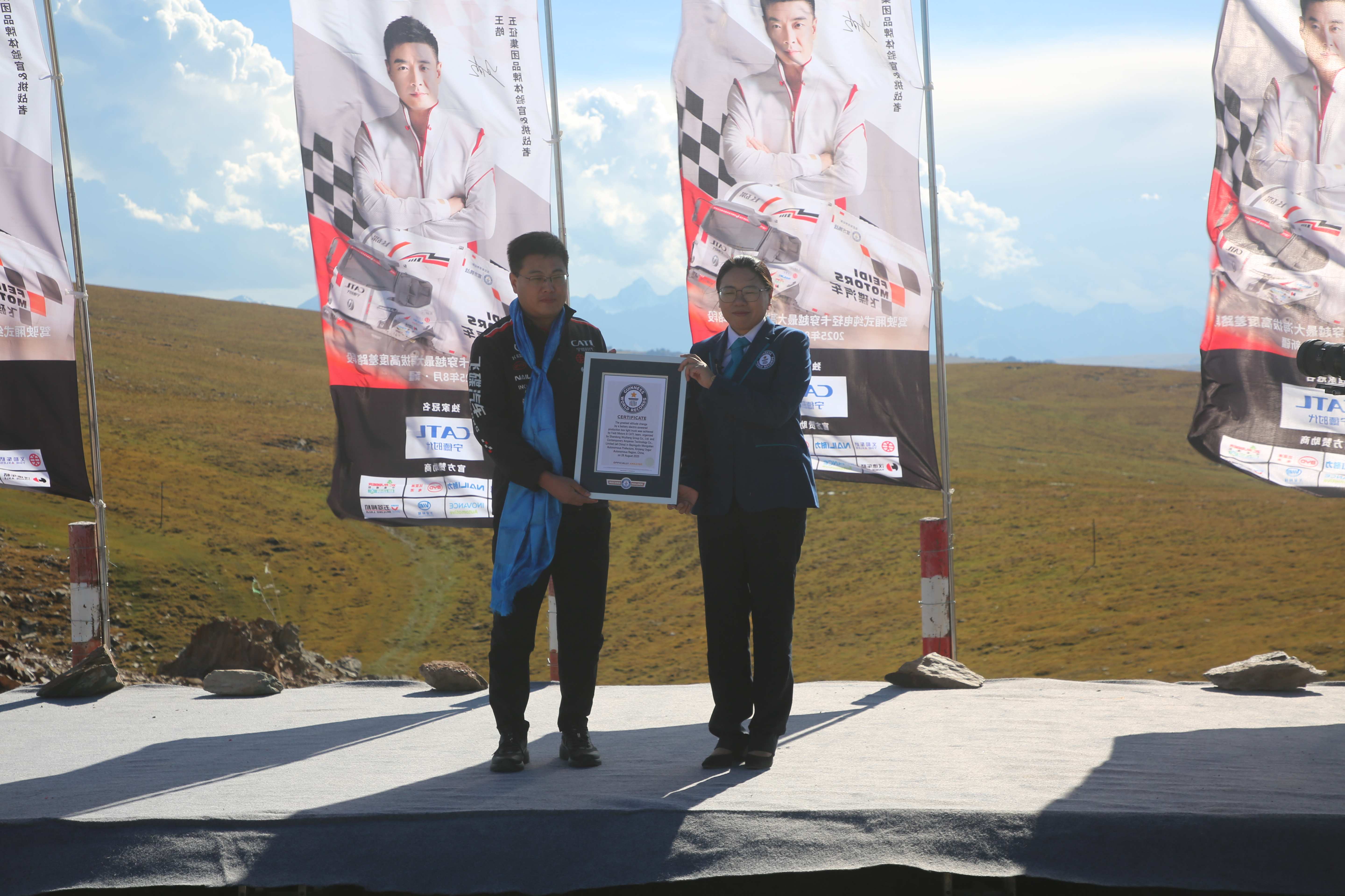 1759108483387999.jpg 2.jpg