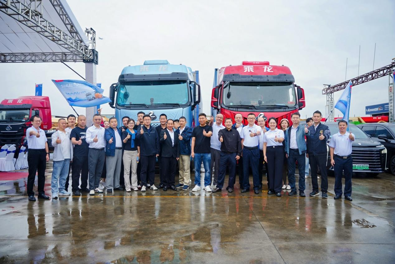 1761131041346407.png 图片1.png