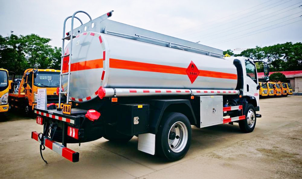 1761703568572422.png 图片23.png